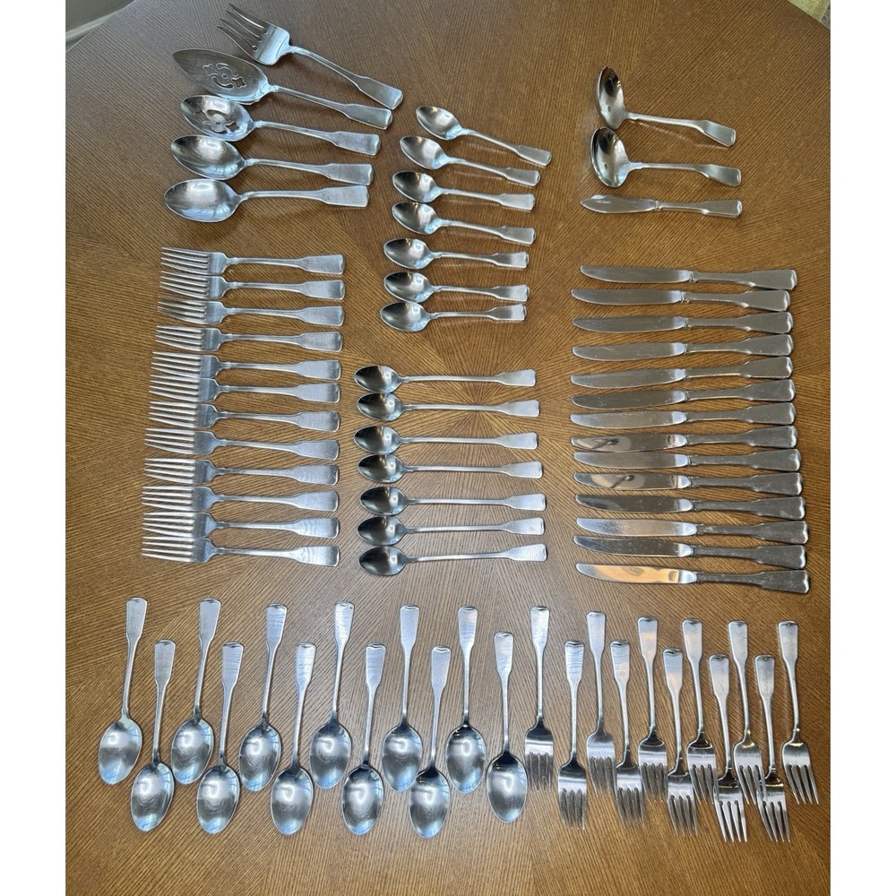 Oneida Heirloom American Colonial Stainless Flatware Set 71 Pc Cube Mark